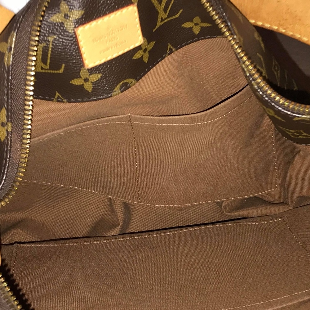 Authentic Louis Vuitton Sully MM - Picture 5 of 8